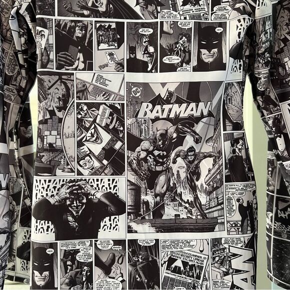 Comic Book Dress - Picture 6 of 7